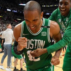 mk-苦战141场叩开总决赛大门，霍福德诠释坚持的意义